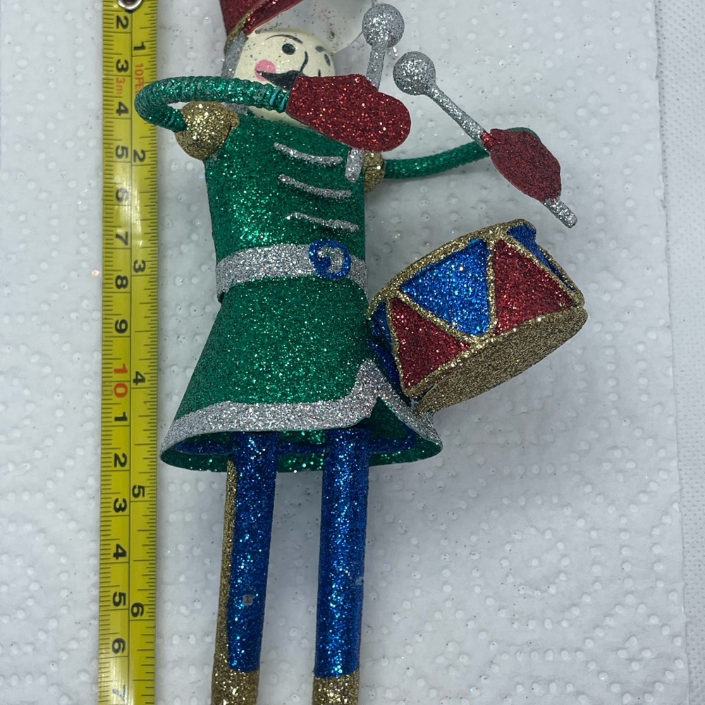 Pier 1 Metal Toy Soldier Figure Playing Drum Christmas Ornament Glitter 7.5” HTF - Picture 3 of 3